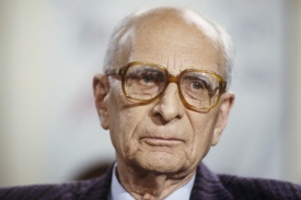 Claude Lévi-Strauss by se 28. listopadu dožil 101 let.