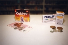 Mezi rizikové léky patří například Paralen plus. Ilustrační foto.