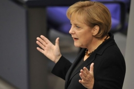 Merkelová chce po GM plán na ozdravení německé divize Opel.