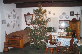 Skanzen v Přerově nad Labem láká na vánoční zvyky.