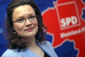 Nová generální tajemnice SPD - Nahlesová.