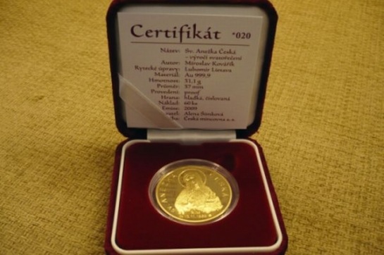 Pamětní medaile pro papeže Benedikta XVI.