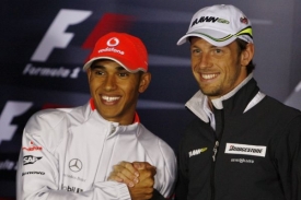 Sejdou se Britové Lewis Hamilton a Jenson Button v jednom týmu?