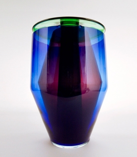 RGB vázy od Oskara Diaze.