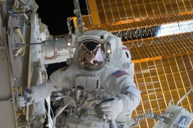 Astronauty z Atlantisu čeká ještě jeden servisní výstup.
