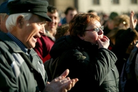 Nespokojení zemědělci se sešli na Hradčanském náměstí.