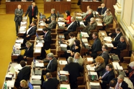 Sněmovna ustavila komise ke Krakatice a právům v Plzni.