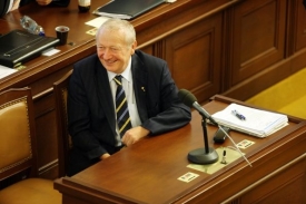 Ministr financí Eduard Janota.