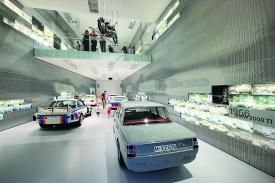V expozicích nechybí BMW 2000 TI z roku 1966.