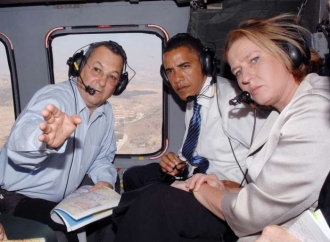 Nositel Nobelovy ceny míru Obama a 'válečný zločinec' Livniová.