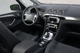 Ford S-Max 2,0 SCTi bude mít novou automatickou převodovku.