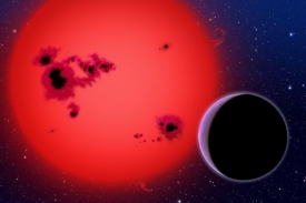 Planerta obíhá kolem slabě zářící hvězdy pětkrát menší než Slunce.