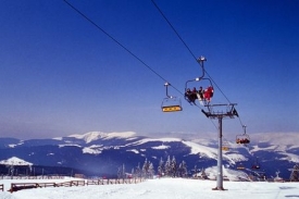 Krkonoše jsou vyhledávanou lyžařskou oblastí.