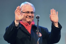 Ivo Josipović se stal vítězem prvního kola prezidentských voleb.