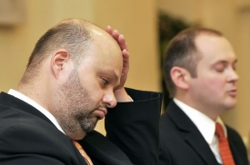 Ministr Martin Pecina válčí i s krajem vedeným Michalem Haškem (ČSSD).