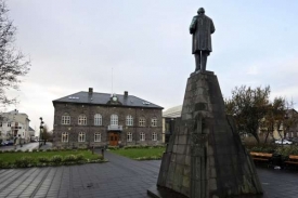 Islandský parlament schválil výplatu cizinců, ale prezident to odmítl.