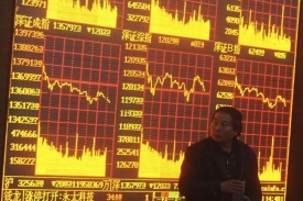 Čínská burza láká investory z celého světa, může ji však potkat pád.