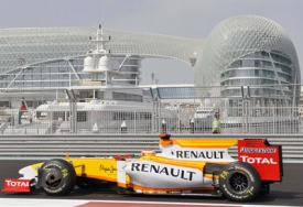 Genii má majoritu v Renaultu.