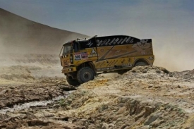 Kamion Liaz Martina Macíka na rallye Dakar.