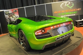 Supersport Revenge Verde slibuje rychlost přes 320 km/h.