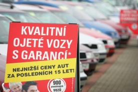 Ojetá auta s garancí nenabízí v Česku zdaleka každý bazar.