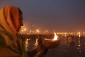 Hinduistický rituál na soutoku řek Gangy a Yamuny v indickém Allahabádu. (Foto: ČTK/AP)