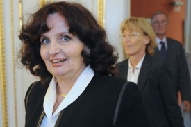 Ministryně Miroslava Kopicová chce vyléčit vysoké školství.