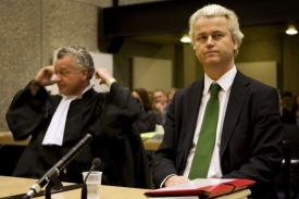 Moderní křižák Wilders před soudem.