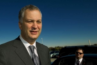 Ministr Šutanovac; zranil se za nepříznivého počasí při autonehodě.
