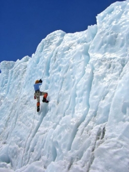Ledovce netají tak rychle, jak vědci avizovali.