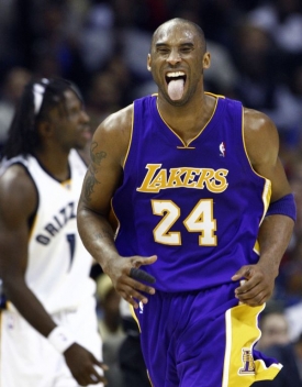 Kobe Bryant oslavil překonání dalšího rekordu po svém.