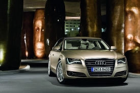 Audi A8 momentálně začíná na necelých 2,4 milionu korun.
