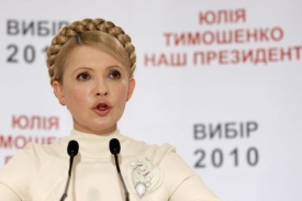 Julije Tymošenková se odmítá smířit s prohrou.
