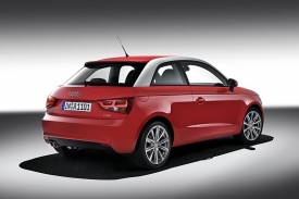 Třídveřová karoserie Audi A1 naznačuje zaměření na dynamiku.