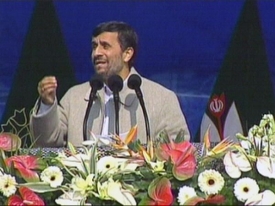 Ahmadínežádův projev vyzdvihoval úspěchy jaderného programu.
