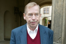 Václav Havel se stále zotavuje ze zánětu dýchacích cest.