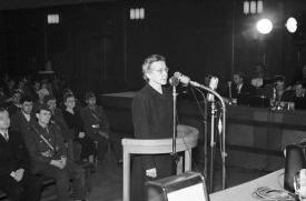 Milada Horáková u soudu v roce 1950.