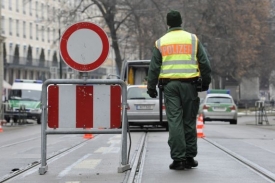 Německé úřady budou kontrolovat řidičské průkazy získané v zahraničí.