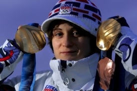 Martina Sáblíková a její tři medaile.