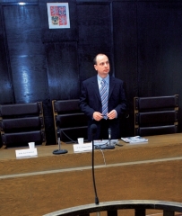 Jaromír Jirsa na tiskové konferenci po svém znovuzvolení do čela Soudcovské unie ČR v listopadu 2005.