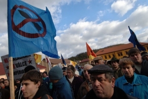 Demonstrace proti základnám v ČR.