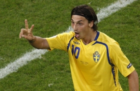 Zlatan Ibrahimovič, kanonýr, na kterého sázejí Švédové.