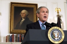 George Bush záchranný plán ještě nepotopil.
