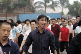 Sociální nepokoje v Číně (ilustrační foto).