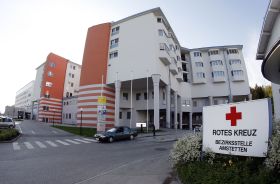 Nemocnice, do níž převezli Kerstin Fritzlovou.