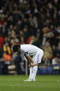 Smutek kapitána Realu Madrid Raula.