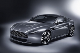 Aston Martin Vantage V12 se začne prodávat v březnu.