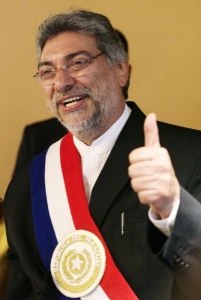 Nový prezident Paragueaye Fernando Lugo.