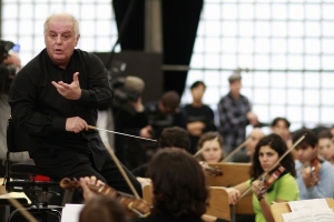 Dirigent Daniel Barenboim.