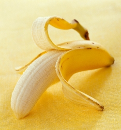 Snídaně podle banánové diety? Jeden banán a sklenka vody.